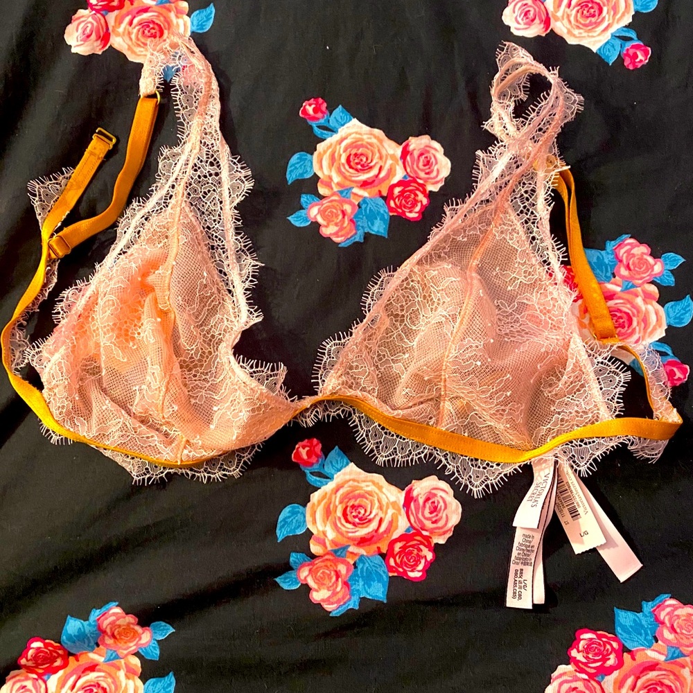 Victoria secret bra